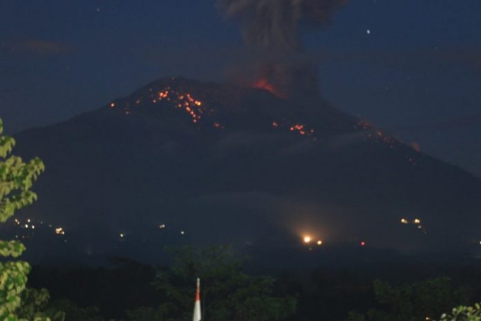 Gunung Agung Erupsi, (ist)