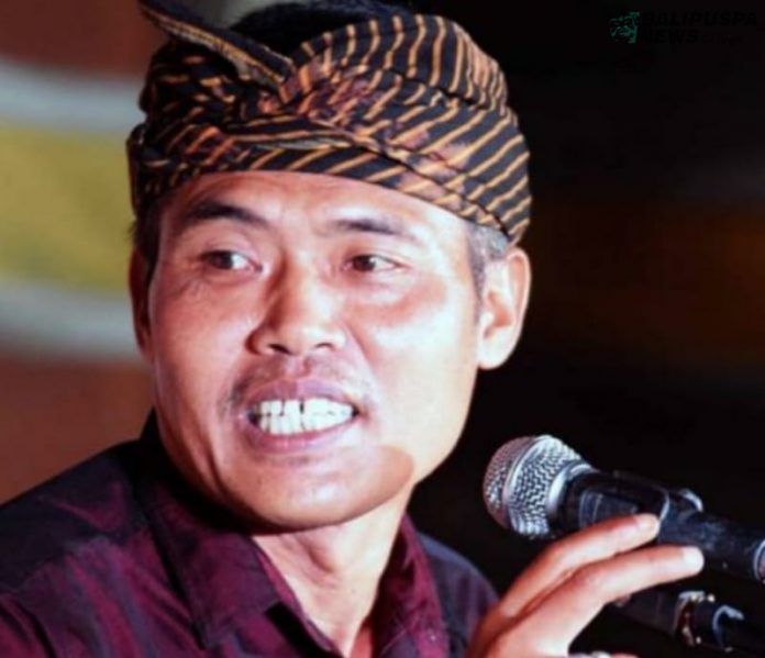 Sebanyak 6 anggota Dewan dari DPRD Provinsi Bali dapil Gianyar sambangi Kabupaten Gianyar untuk melakukan pembahasan terkait penanganan Covid-19 di Kabupaten Gianyar, Kamis (23/4/2020) di Kantor Bupati Gianyar