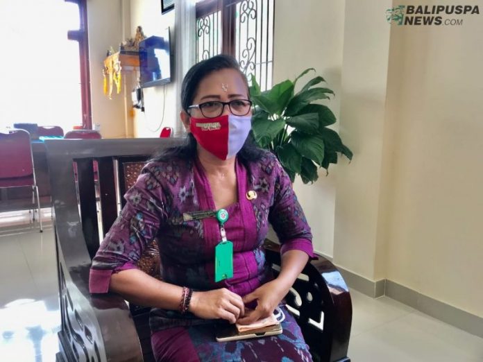 Kepala Dinas Perkimta Kabupaten Buleleng, Ni Nyoman Surattini, ST