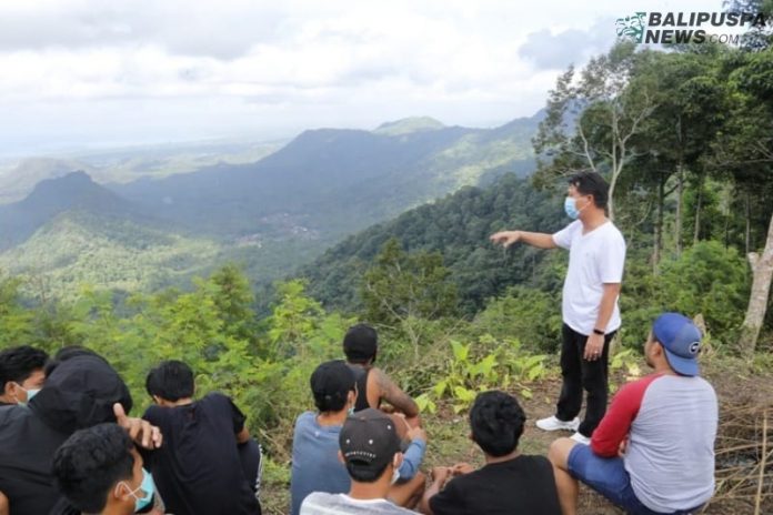 Bupati Suwirta kunjungi lokasi perkemahan di Bukit Abah