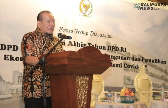 Ketua DPD RI AA LaNyalla Mahmud Mattalitti pada acara Refleksi Akhir Tahun DPD RI di Serang, Banten, Jumat (11/12/2020) malam