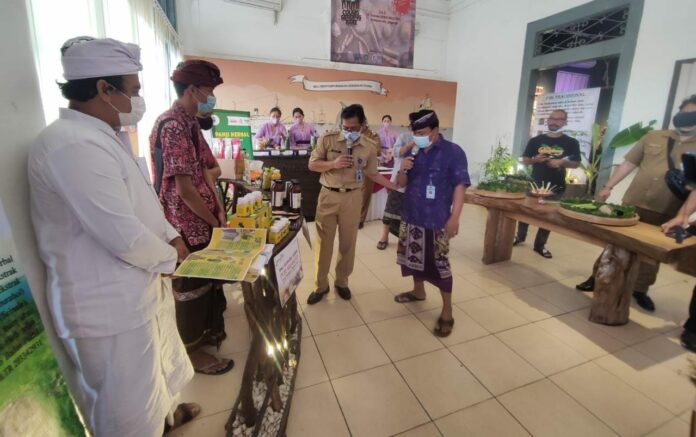 Situasi Pameran Usada yang diselenggarakan di Pelabuhan Tua Buleleng