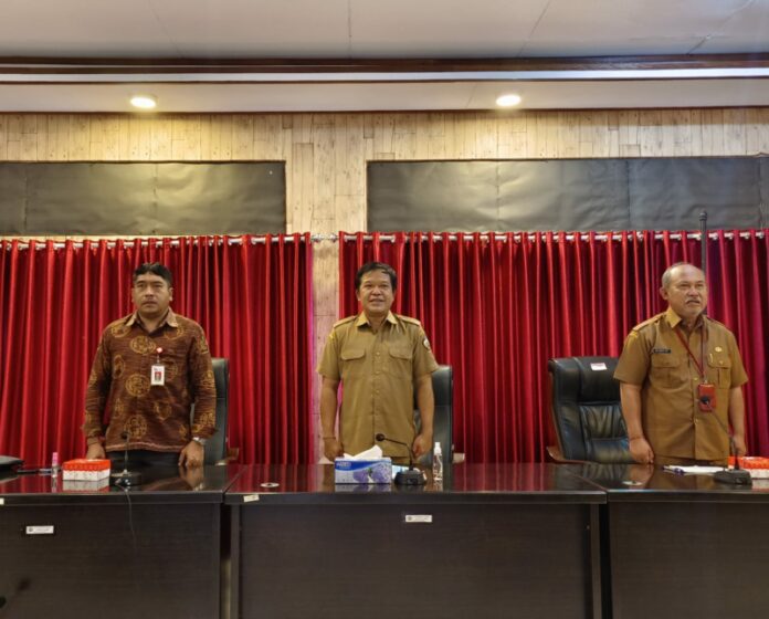 Bupati Sedana Artha Buka rapat pleno Tim Percepatan Akses Keuangan Daerah melalui Program TPAKD 2022