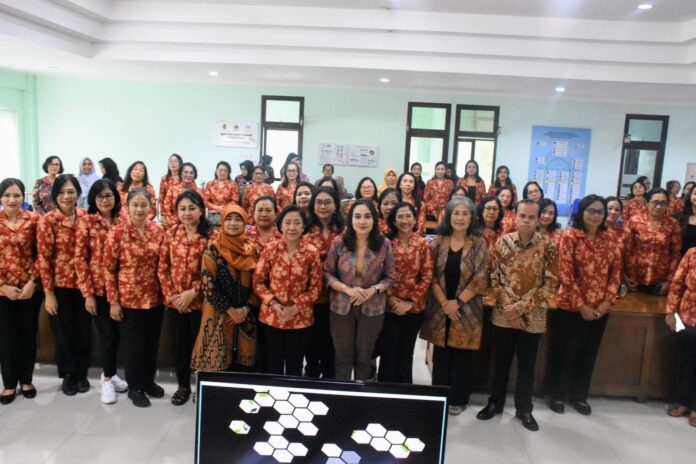 Dharma Wanita Persatuan (DWP) Kota Denpasar, mengadakan studi kaji tiru ke Gedung Organisasi DWP Kota Yogyakarta