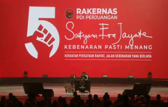 Pembukaan rapat kerja nasional (rakernas) ke-5 pada 24-26 Mei di Beach City International Stadium Ancol, Jakarta, Jumat (24/5/2024). Pembukaan Rakernas ke-5 diawali dengan sambutan dan pidato politik Ketua Umum PDIP Megawati Soekarnoputri. (Foto: PDIP)