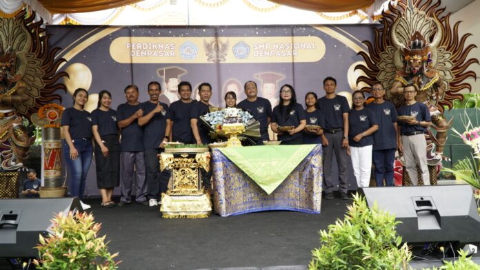 Perayaan HUT ke 50 Tahun SMP Nasional Denpasar, Senin (2/12/2024)
