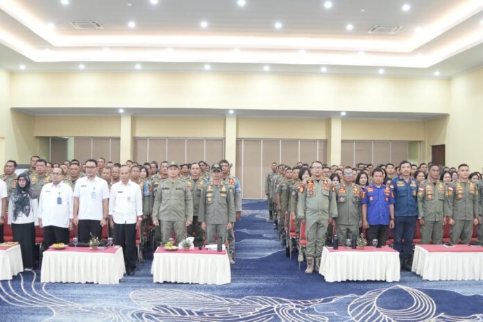 Pelaksanaan peningkatan kapasitas anggota Satpol PP Kabupaten Jembrana yang digelar di Ballroom Gedung Kesenian Bung Karno
