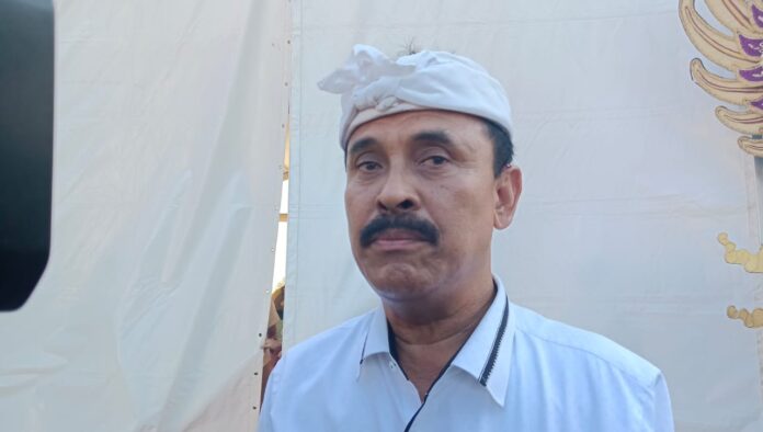 Anggota DPRD Badung, Made Sumerta, mewakili Ketua DPRD menghadiri peletakan batu pertama pembangunan jaringan distribusi pipa bawah laut IPA Estuary–Nusa Dua, Kamis (11/9/2025)