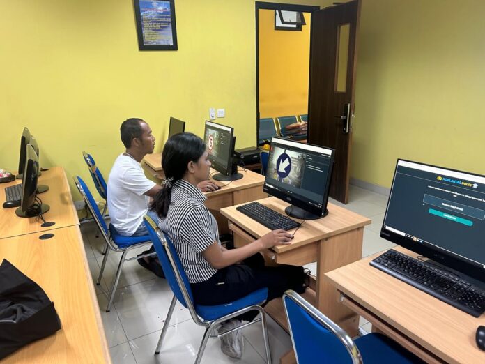 Pembuatan SIM di Satpas Badung berjalan transparan, dan bersih dari pungutan liar (pungli)