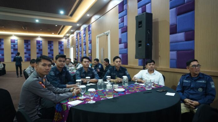 Bidang Humas Polda Bali membuka pelatihan peningkatan kemampuan multi media di salah satu hotel di Denpasar, pada Senin (3/11/2025)