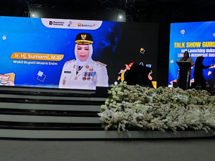 Presidium Gernas Tastaka, Ahmad Rizali menghadiri Talkshow Guru dan Soft Launching Buku Literasi dan Numerasi Dasar, dalam rangka peringatan HUT PTBA (Persero) Tbk ke-45 di Tanjung Enim Sumsel, Jumat (27/2/2026). (Foto: Gernas Tastaka)