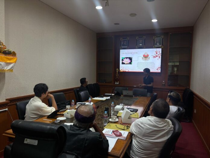 Penjurian tahap II (presentasi karya) yang dilaksanakan di Ruang Rapat Diskominfo Kabupaten Gianyar, Kamis (16/4/2026)