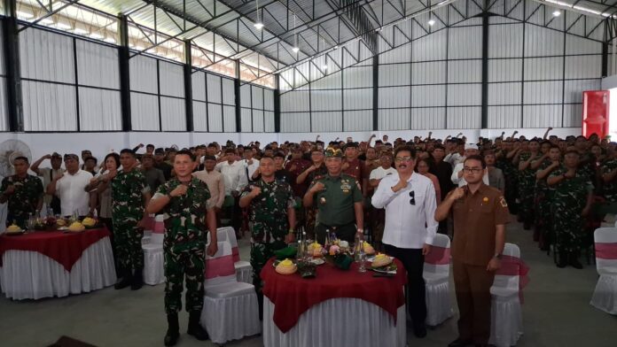 Komandan Korem 163/Wira Satya, Ida I Dewa Agung Hadisaputra, turun langsung ke Desa Pering, Kabupaten Gianyar, Senin (27/4/2026), untuk mensosialisasikan program strategis tersebut kepada masyarakat