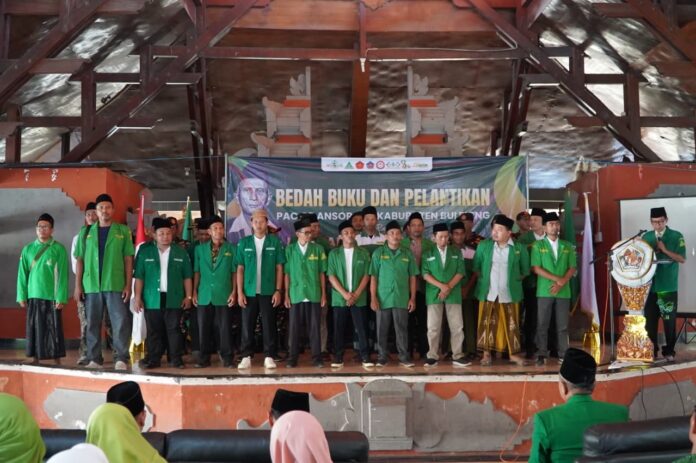 Wakil Bupati Buleleng Gede Supriatna hadir di pelantikan GP Ansor se-Kabupaten Buleleng