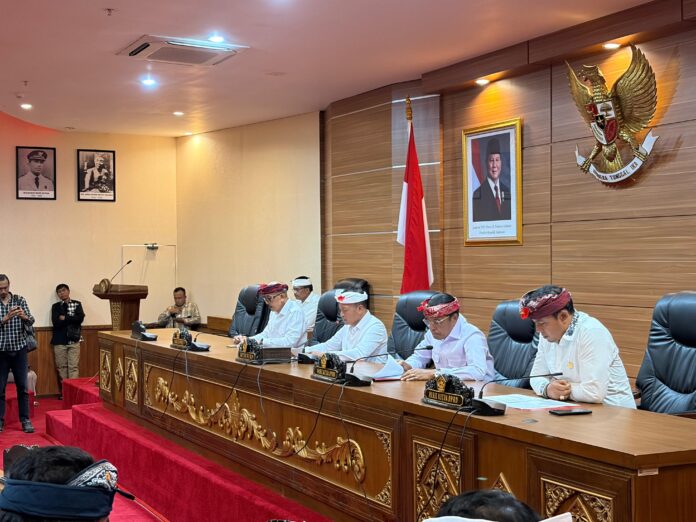 DPRD Bangli gelar rapat paripurna penyampaian penggunaan anggaran APBD 2025 oleh eksekutif