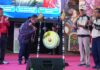 Kejuaraan Tenis ATPI 2026 Dibuka, Undiksha Perkuat Jejaring Akademik Lewat Olahraga Pembukaan kejuaraan Tenis Asosiasi Tenis Profesor Indonesia (ATPI) 2026 pada, Kamis (11/6/2026) malam di Auditorium Undiksha Singaraja