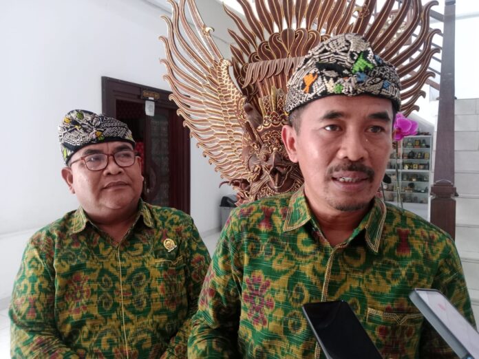 Ketua Pansus III DPRD Karangasem, I Wayan Sumatra