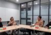 Pemkab Klungkung Percepat Transisi Energi Bersih di Nusa Penida Bupati Klungkung, I Made Satria, melakukan kunjungan kerja strategis ke kantor produsen kendaraan listrik global, VinFast, di Jakarta