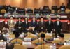 Sahkan Pertimbangan RUU APBN 2027, DPD RI Usulkan TKD Naik Jadi Rp760 Triliun Ketua DPD RI Sultan B. Najamudin saat memimpin Sidang Paripurna Luar Biasa DPD RI di Kompleks Parlemen, Senayan, Jakarta, Rabu (16/9/2026). Rapat dihadiri Menteri Keuangan Suahasil Nazara, Gubernur Bank Indonesia Destry Damayanti dan menteri lainnya di Kabinet Merah Putih. (Foto: DPD)