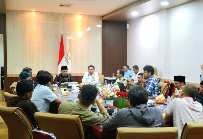 Wakil Ketua DPD RI, Tamsil Linrung di Kantor Perwakilan DPD Provinsi Sulawesi Selatan, Makassar, Selasa (20/10/2026). (Foto: DPD RI)